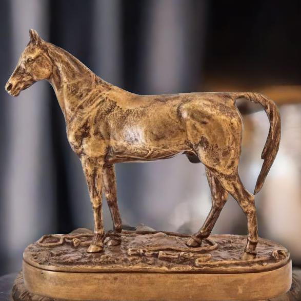 Бронзовая композиция "Лошадь"
