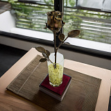 Бронзовый сувенир "Роза в стакане" (с подставкой)